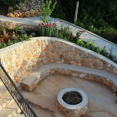Mary's Garden Holiday home