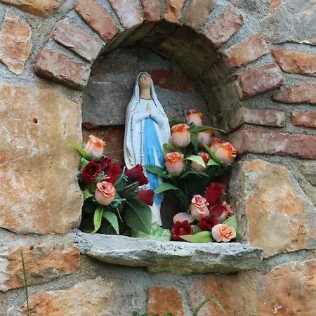 Mary's Garden Holiday home *